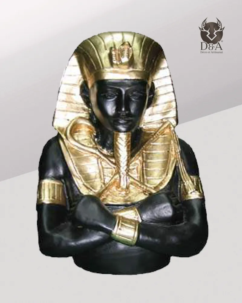 Farao met gekruiste armen - Egyptische decoratie