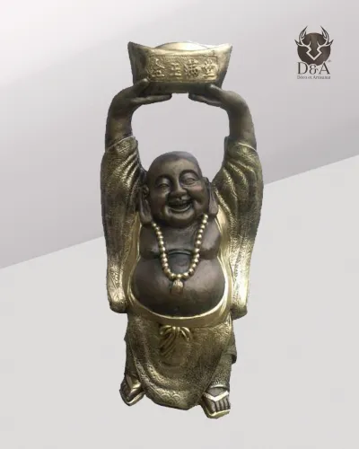 Fröhliche Buddha-Dekoration im indischen Stil