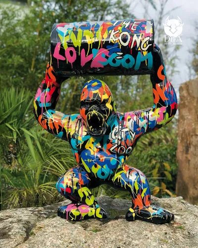 Kong, the Gorilla Graffiti with Tonneau for a top decoration!