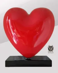 Resin Heart Statue - Contemporary Indoor/Outdoor Decoration