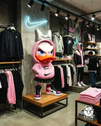 Bad Girl Duck - Decorative Designer Statue