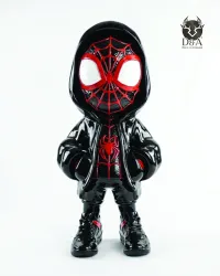 Spiderman in tuta - Statua urbana decorativa