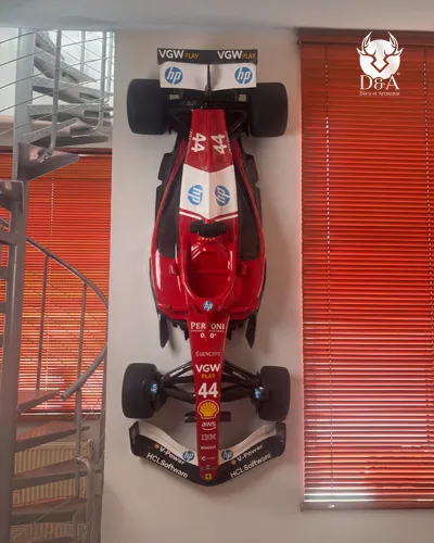 Formel 1 – Dekorative Designerstatue