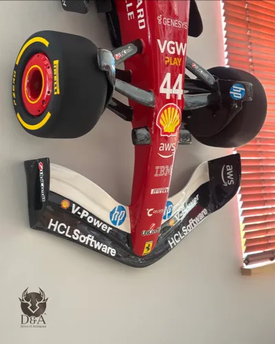 Formel 1 – Dekorative Designerstatue