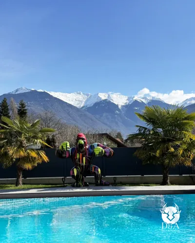 Gorilla 3XL Trash com recipiente de metal, 250 cm de altura - Animais de resina