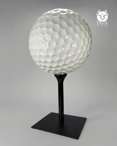 Pallina da golf XXL realizzata in resina di fibra di vetro