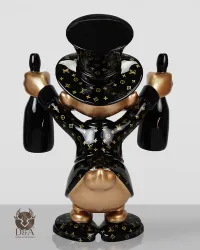 Scrooge McDuck in a Louis Vuitton suit and champagne, crémant or Prosecco