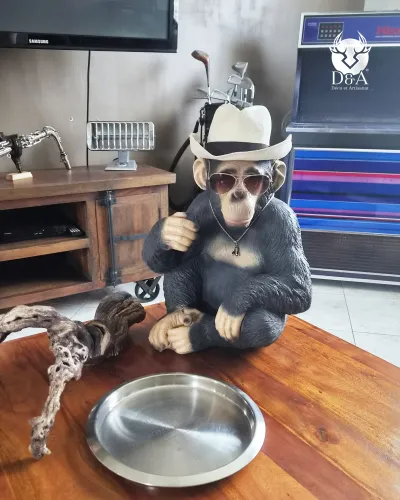 Decorative Resin Animals, Realistic Sitting Monkey