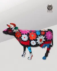 Vache lisse noire FLEURS, taille réelle