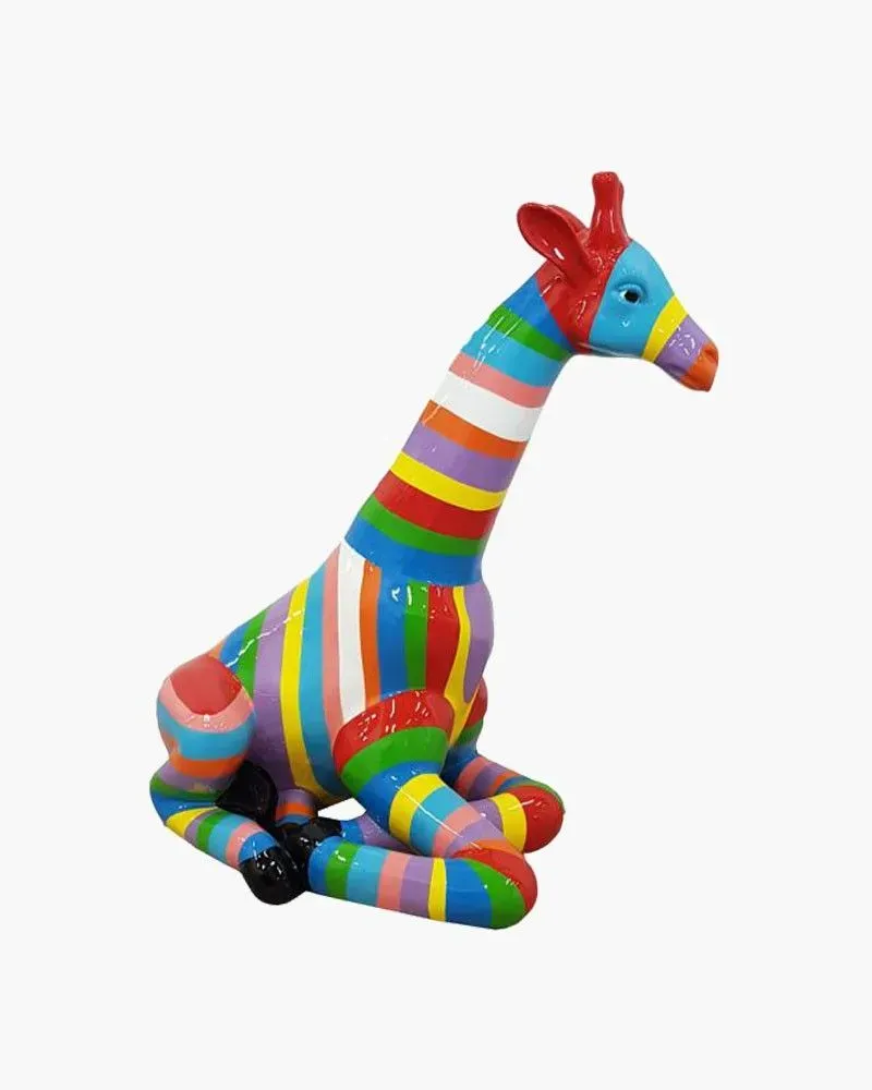 Sitting Giraffe Striped in resin specially designed for outdoor and indoor use - Déco et Artisanat Sitting Giraffe Striped in resin specially designed for outdoor and indoor use - Déco et Artisanat