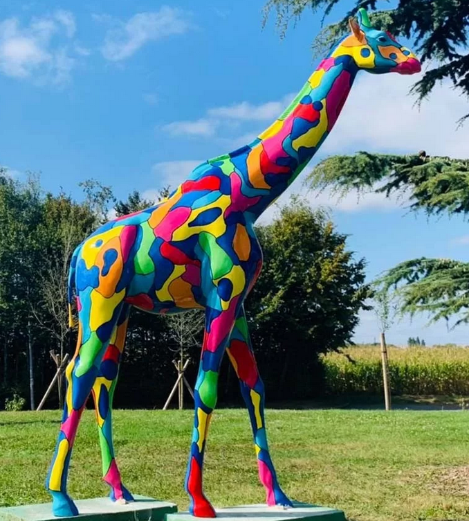 Girafe à motif Mosaïque taille XXL en résine