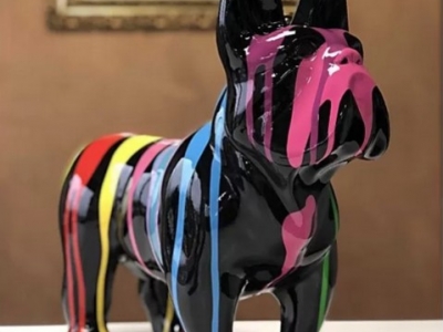 What type of resin dog for your decor?